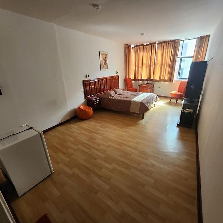Safari Hotel Iquitos Buitenkant foto