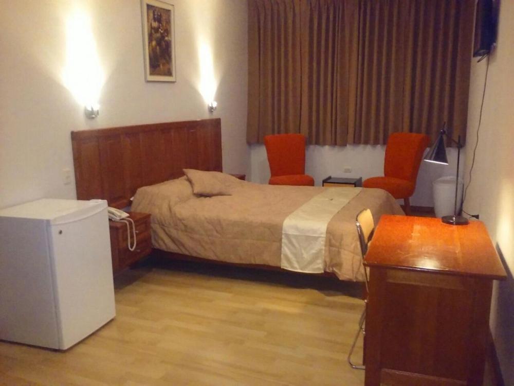 Safari Hotel Iquitos Buitenkant foto