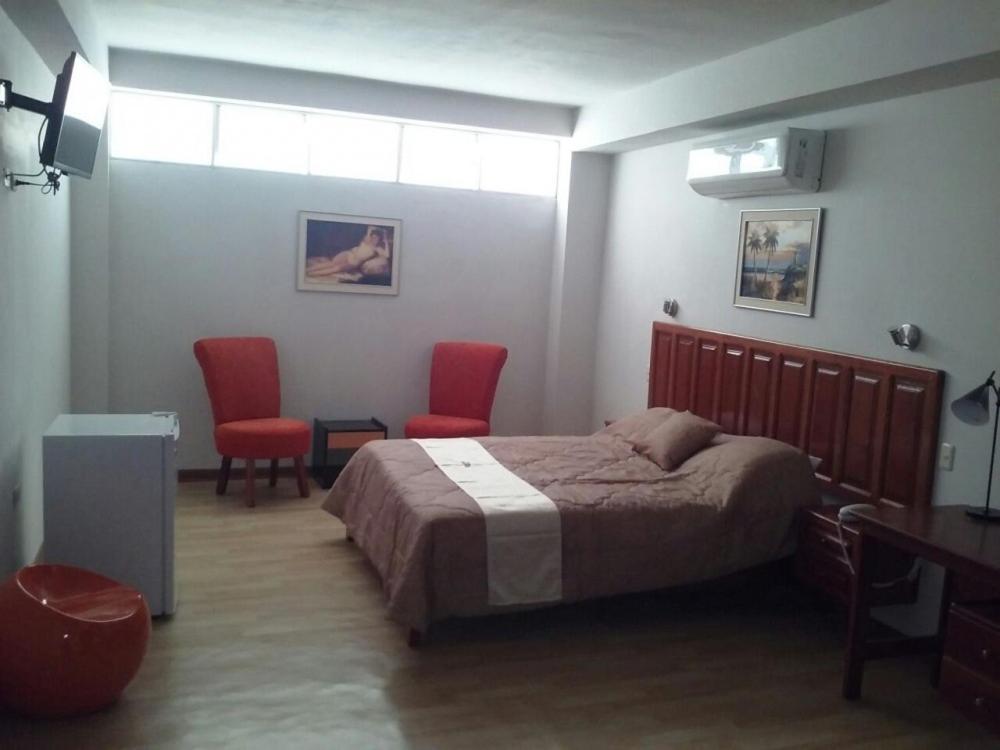 Safari Hotel Iquitos Buitenkant foto