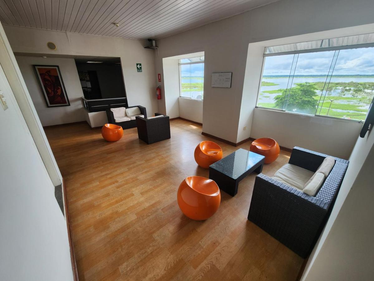 Safari Hotel Iquitos Buitenkant foto